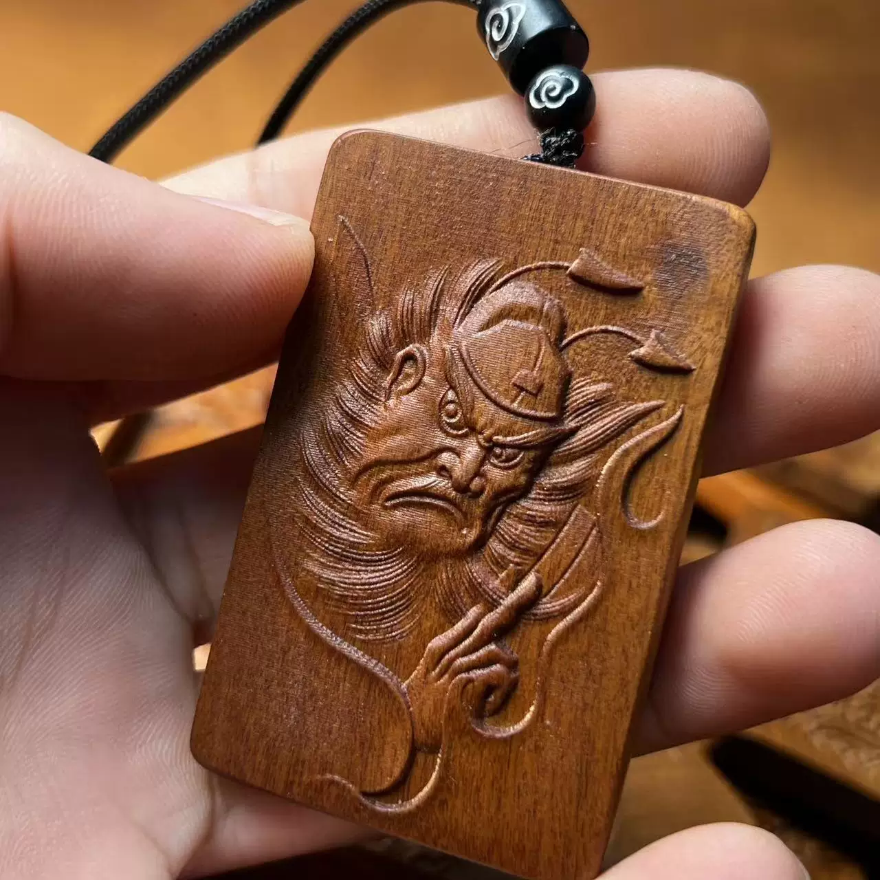 天师纳福辟斜招财枣木精雕随身平安无事牌-衔鳞集