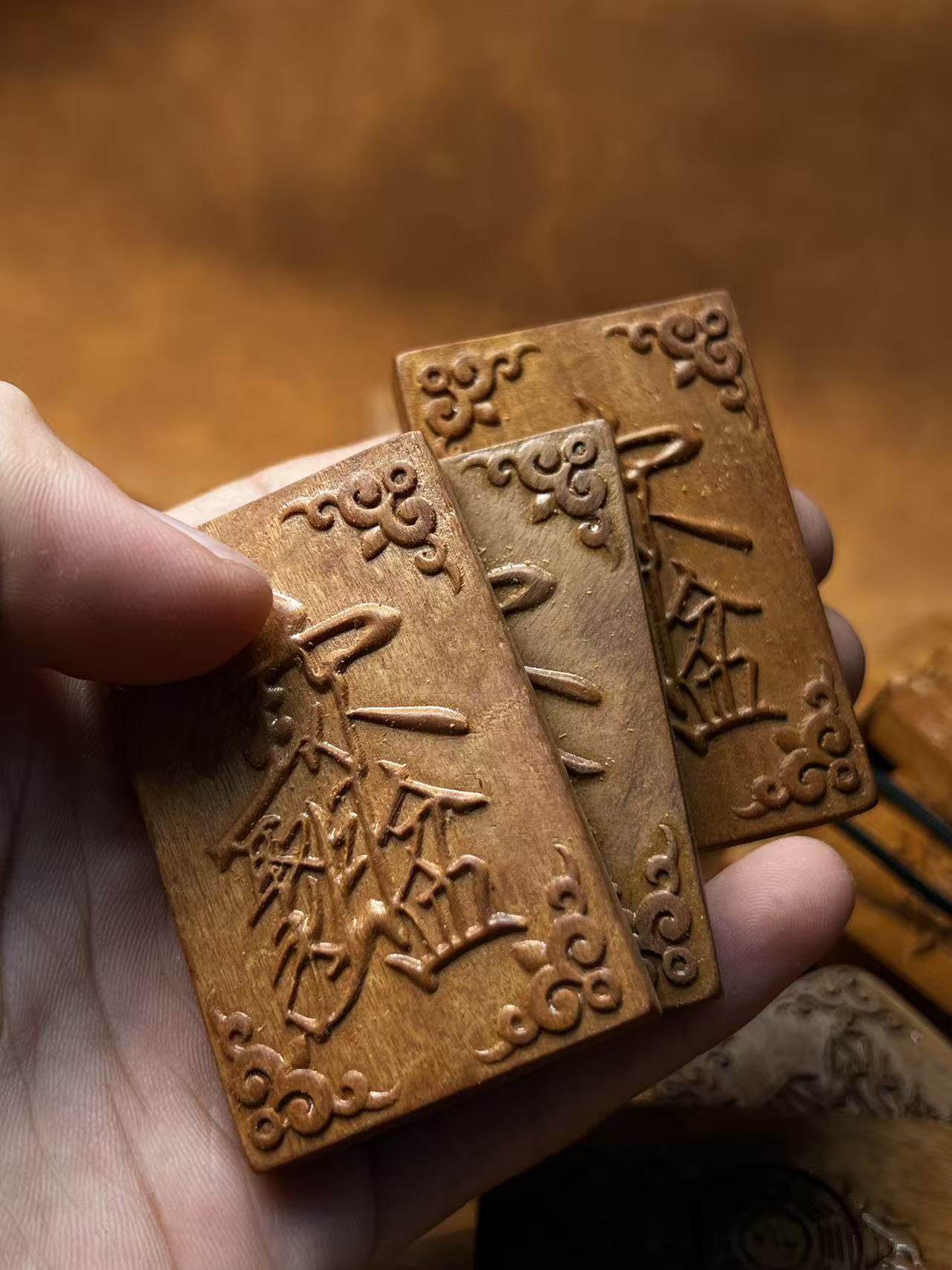 图片[6]-紫微讳聚宝盆纹招财守库枣木精雕平安无事牌-衔鳞集