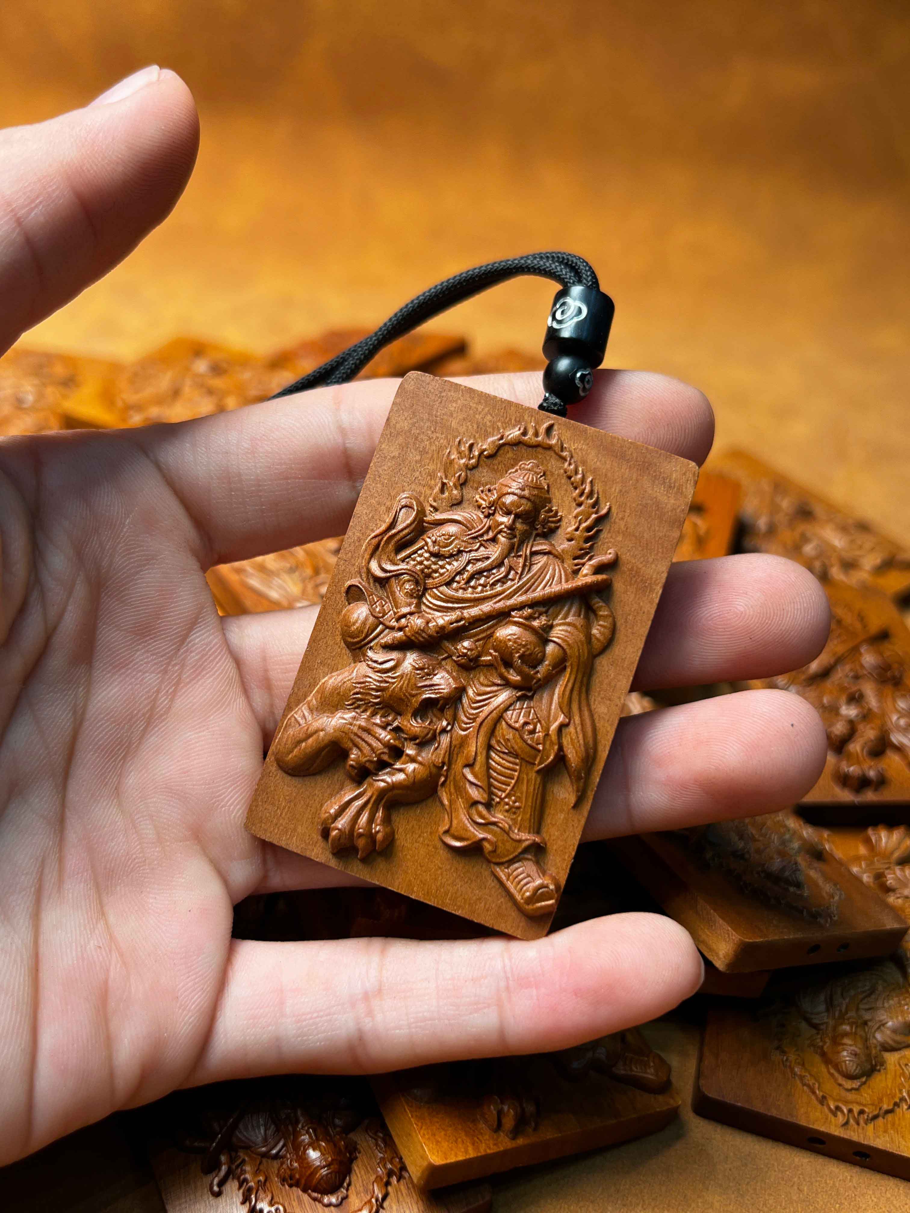 图片[4]-赵公明财神镇宅招财道系枣木精雕无事牌吊坠-衔鳞集