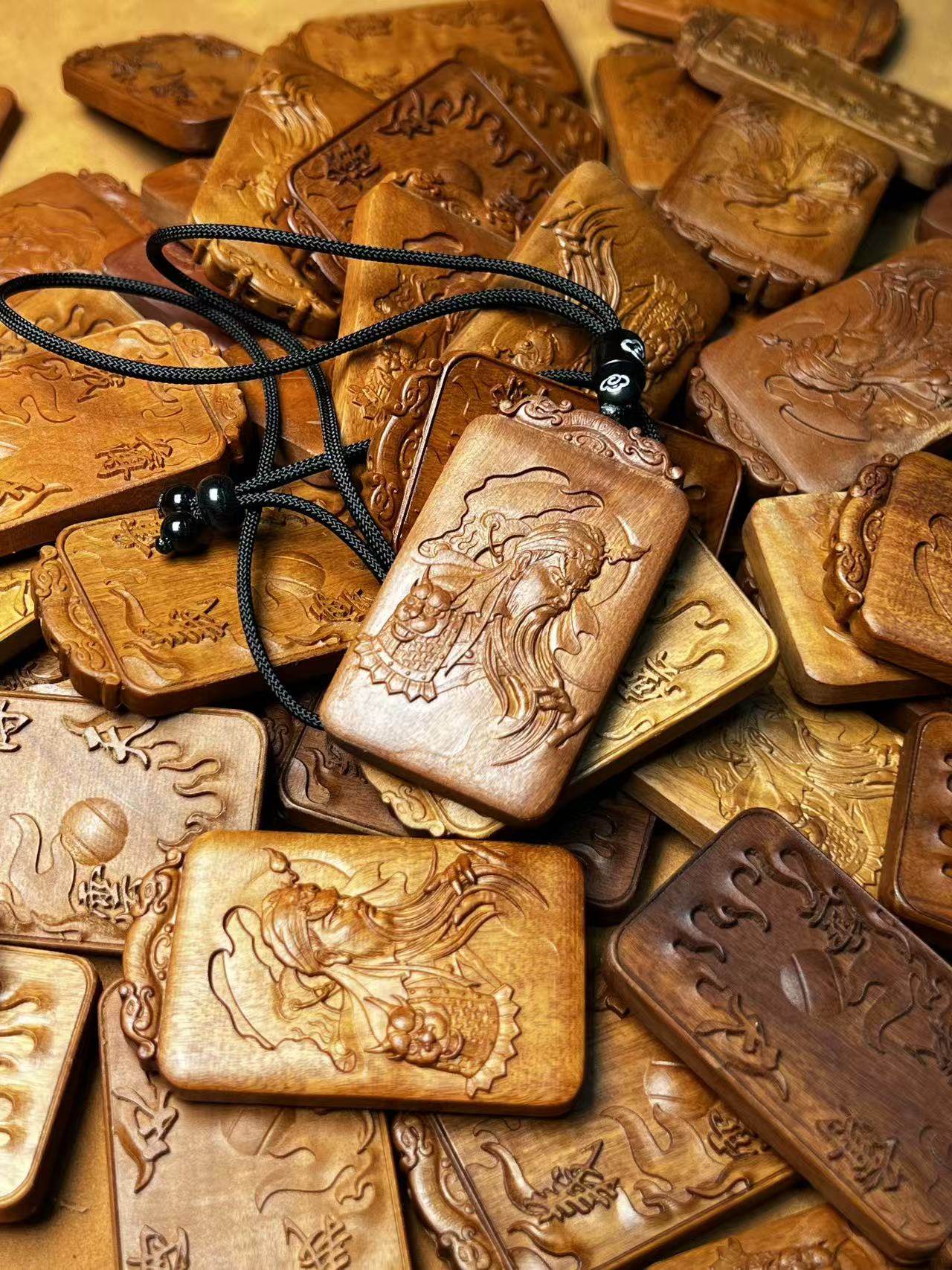 图片[8]-关圣帝君忠义招财枣木精雕道系平安无事牌-衔鳞集