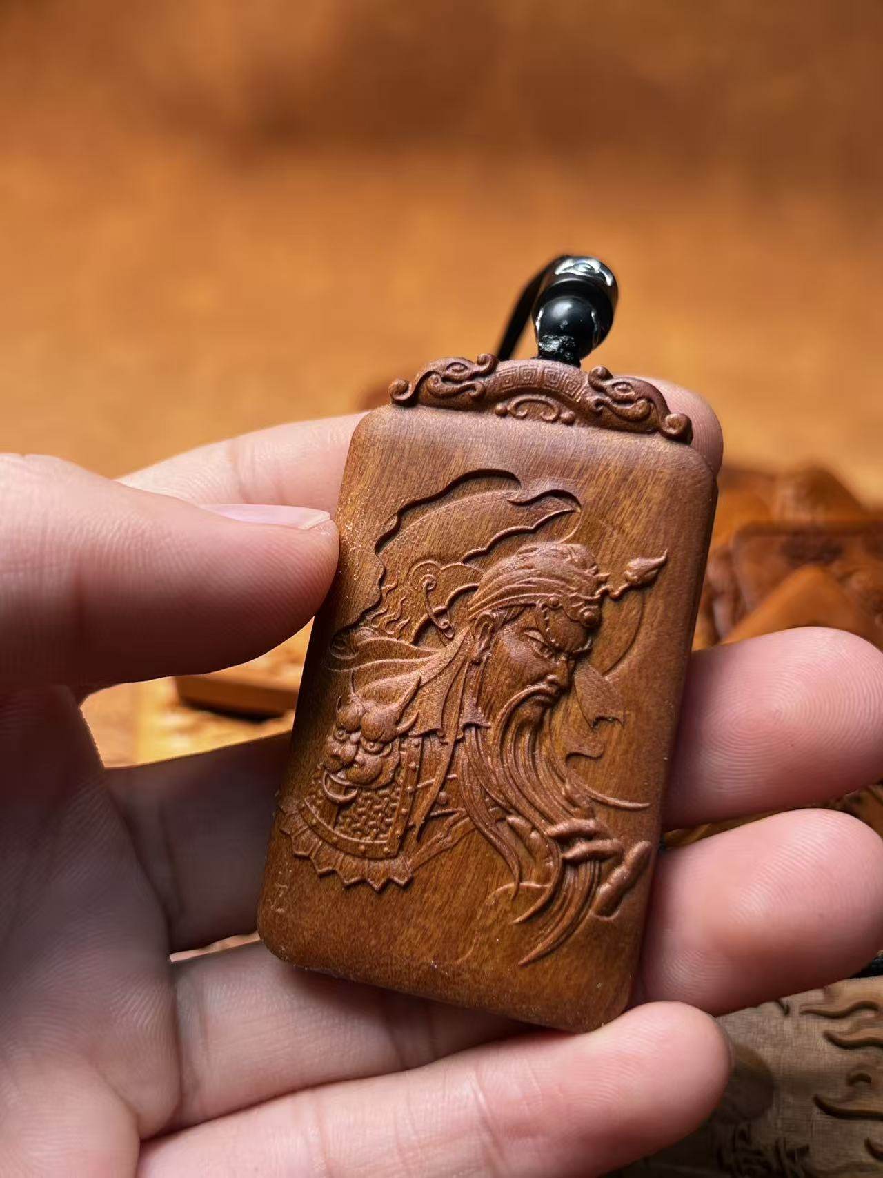 图片[1]-关圣帝君忠义招财枣木精雕道系平安无事牌-衔鳞集