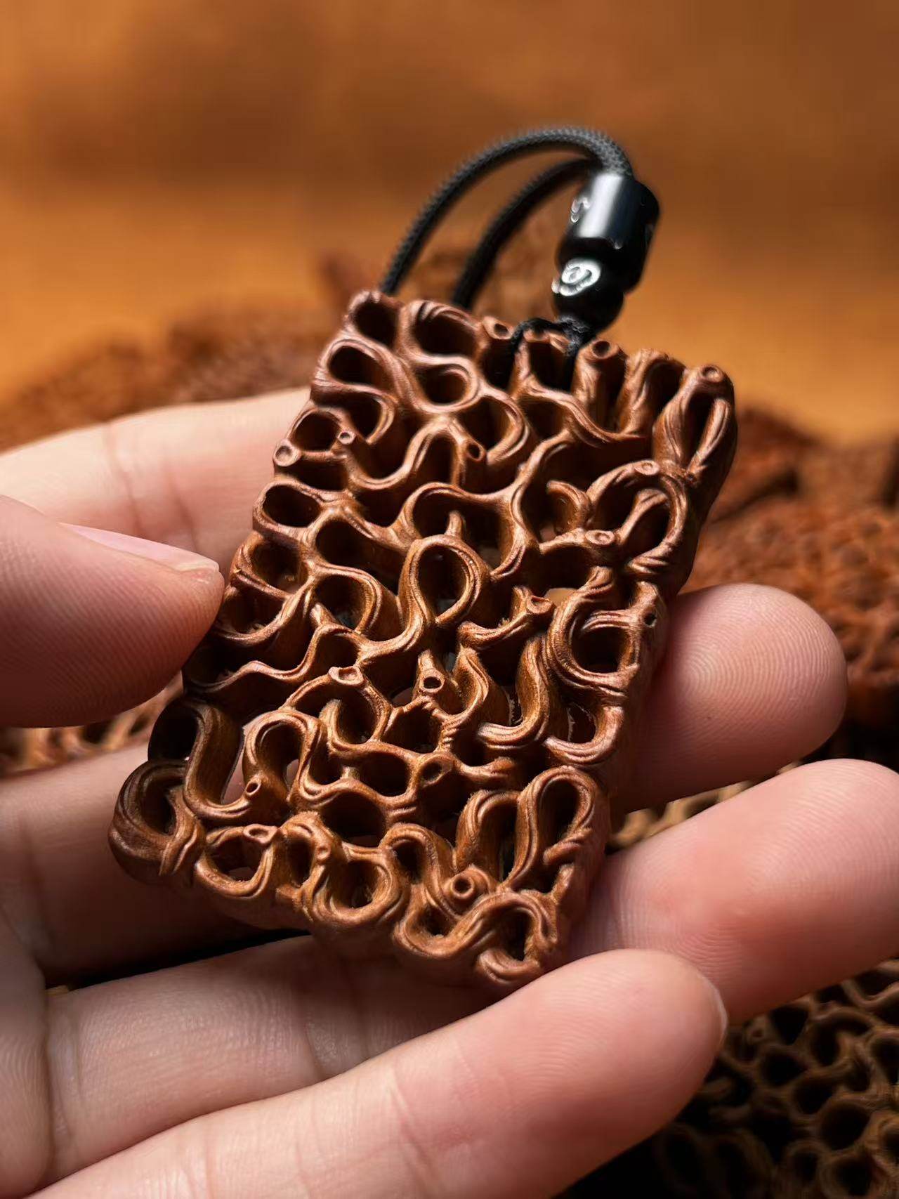 图片[6]-蟠螭纹纳福护身枣木精雕道系平安无事牌-衔鳞集