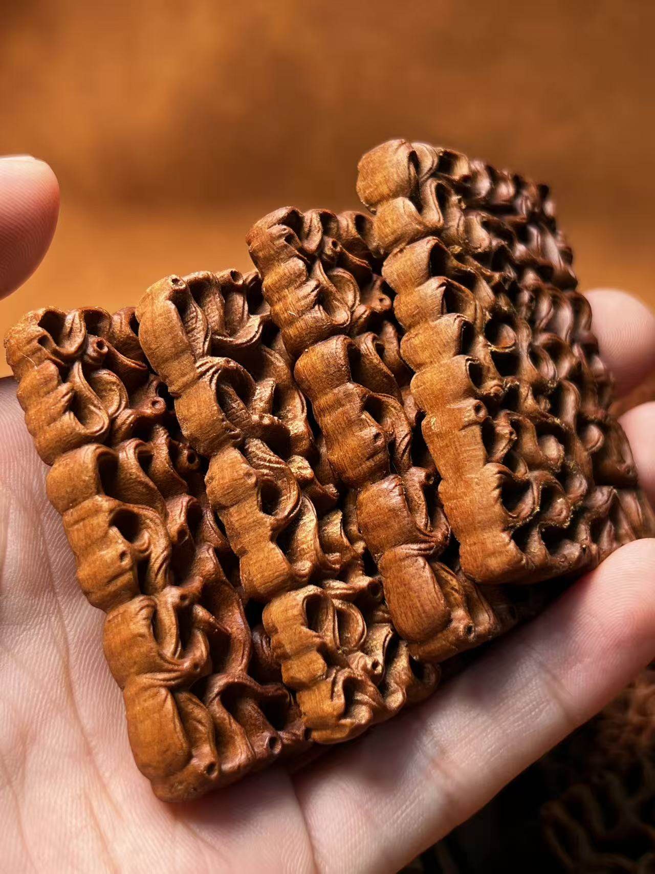 图片[9]-蟠螭纹纳福护身枣木精雕道系平安无事牌-衔鳞集