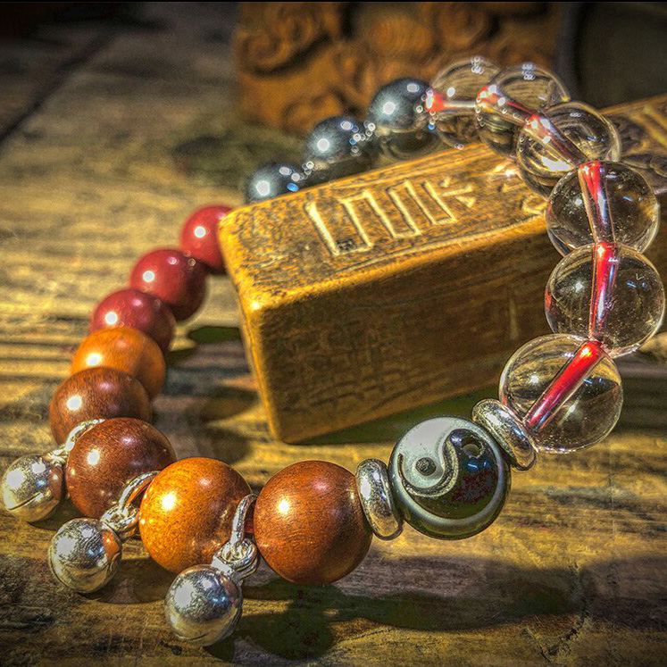 雷击枣木水晶道流珠纯银铃铛女款手串-衔鳞集