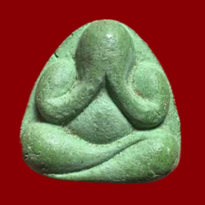 龙婆公佛历2522马哈哥锡帖必打-衔鳞集