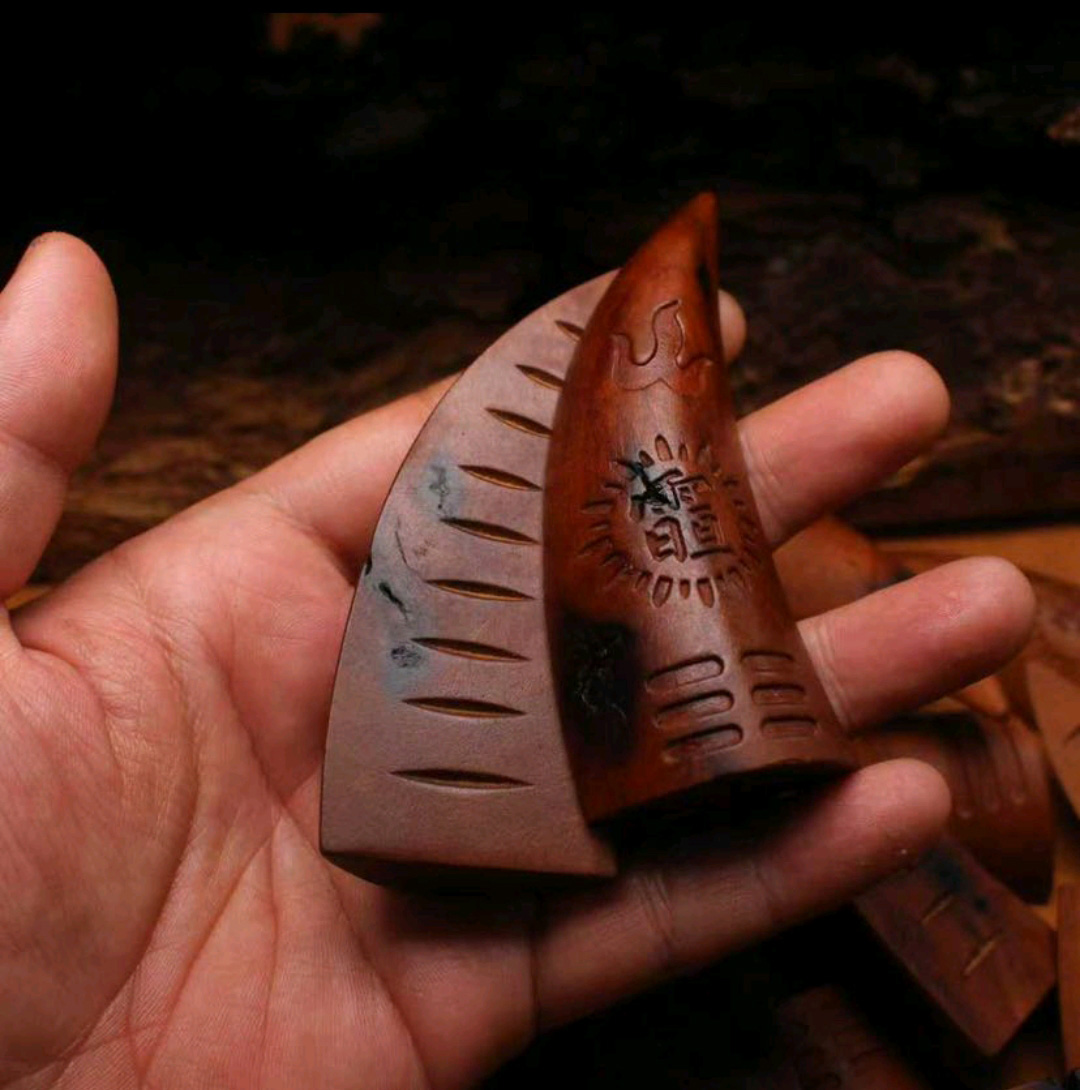 图片[6]-雷击枣木牛角杯筊一阴一阳问天地-衔鳞集