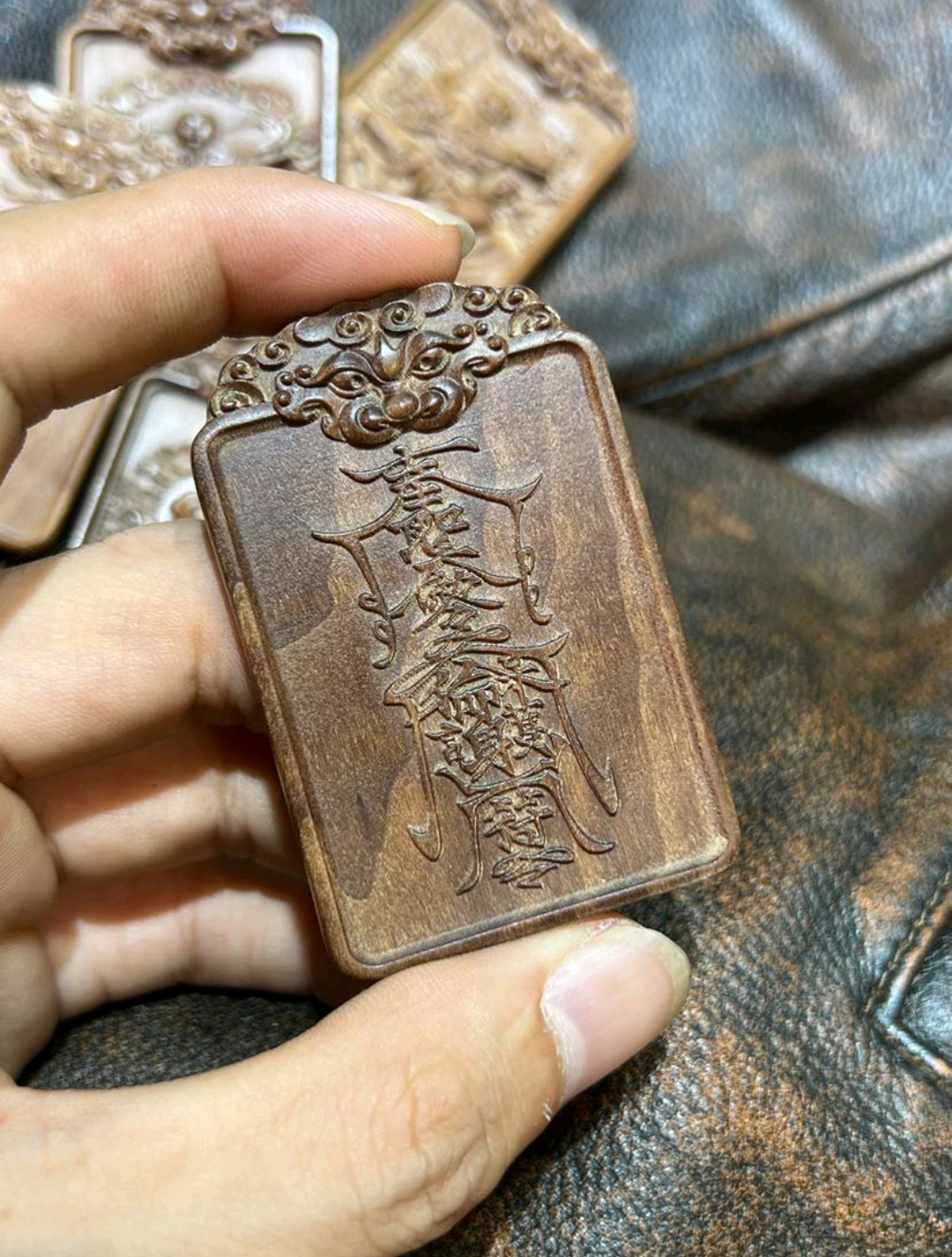 图片[3]-真武大帝檀香木驱邪纳吉护身牌-衔鳞集