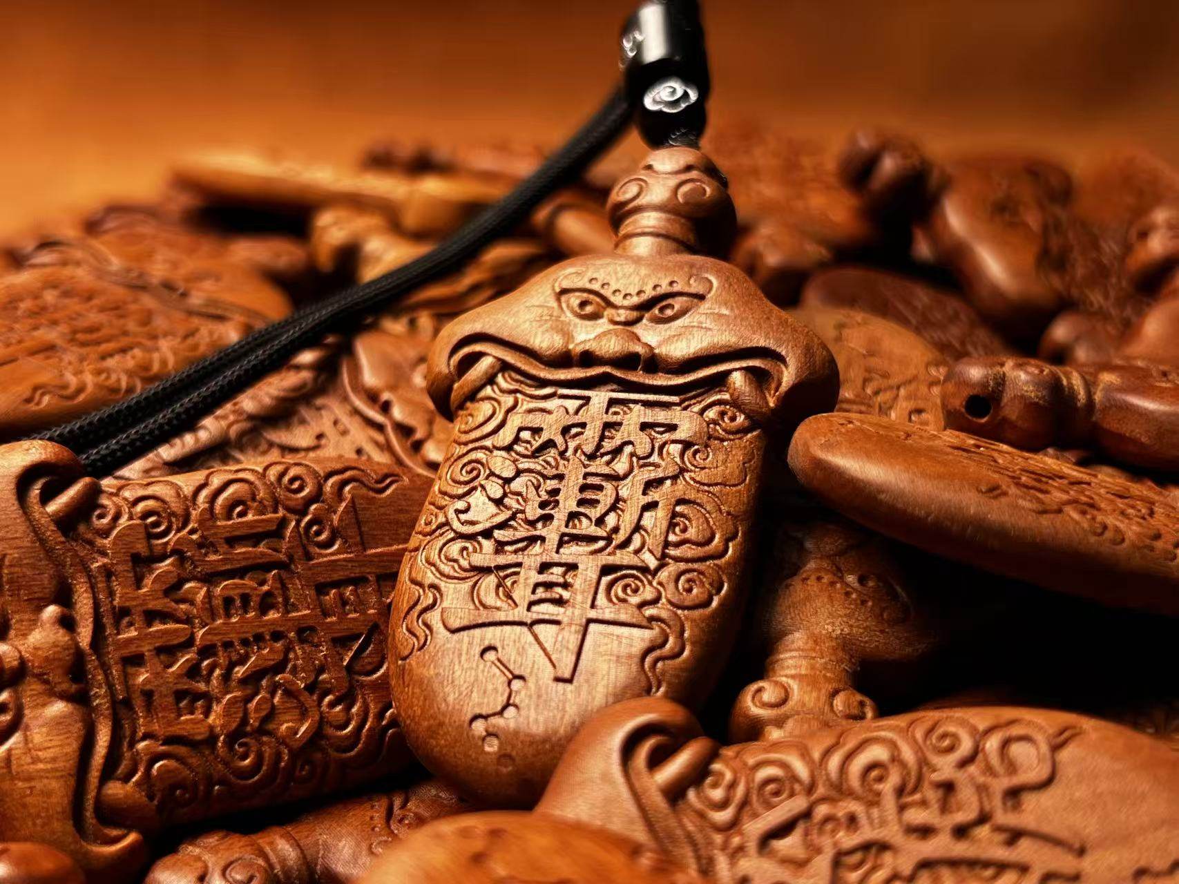 图片[4]-五雷枣木剑吊坠精雕道系随身护法无事牌-衔鳞集