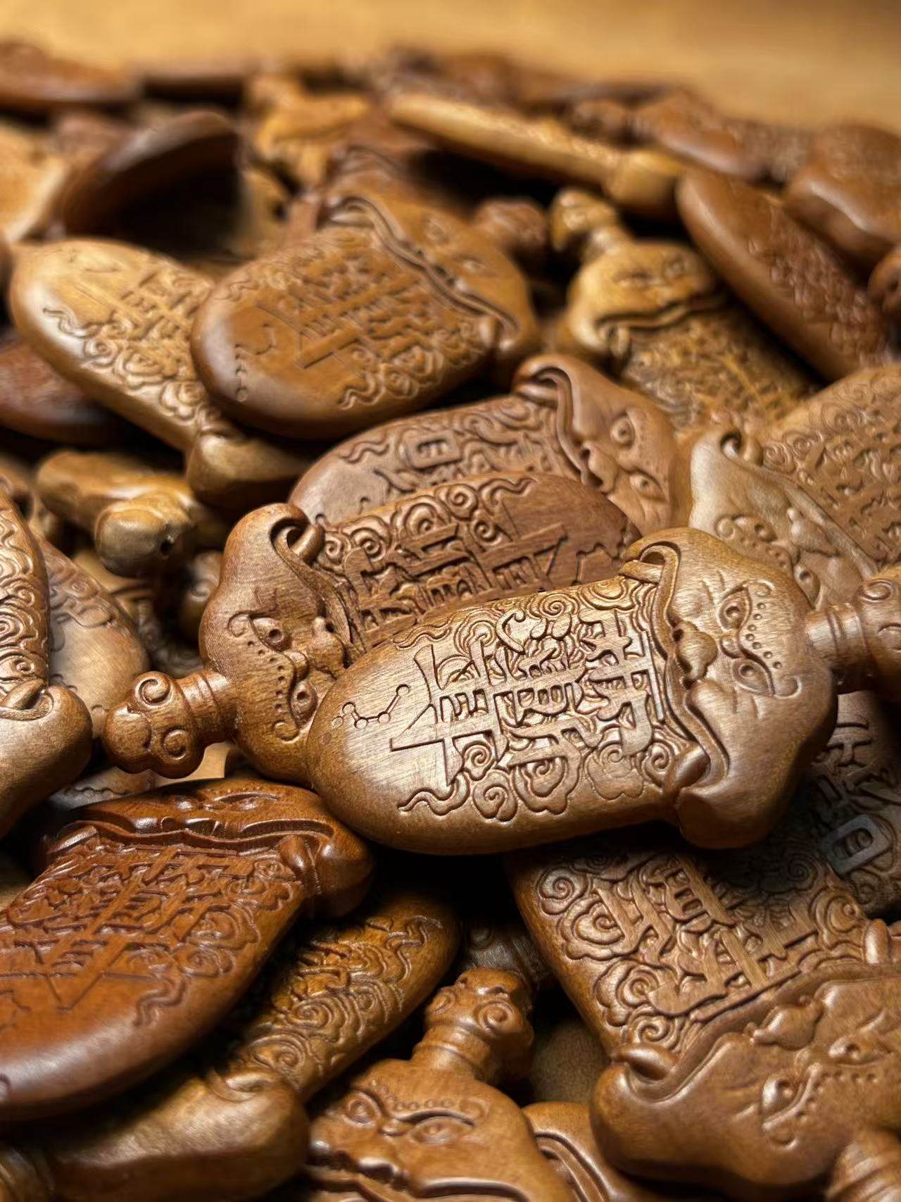 图片[7]-五雷枣木剑吊坠精雕道系随身护法无事牌-衔鳞集