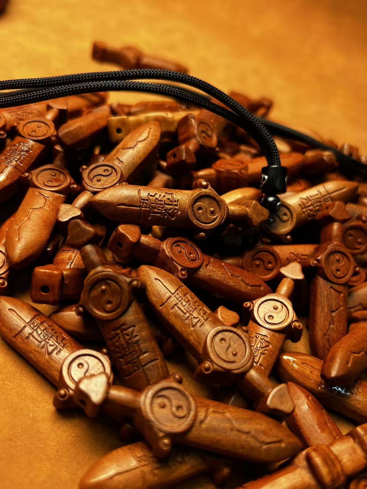 图片[7]-七星紫微讳剑护身枣木精雕道系能量吊坠-衔鳞集