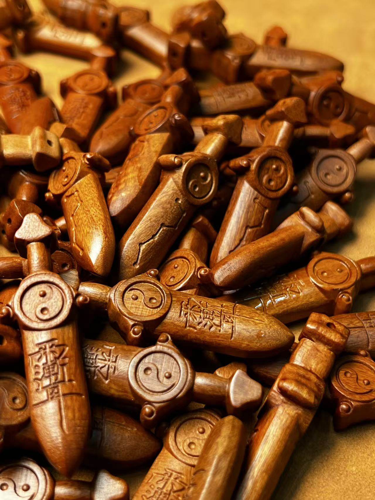 图片[3]-七星紫微讳剑护身枣木精雕道系能量吊坠-衔鳞集