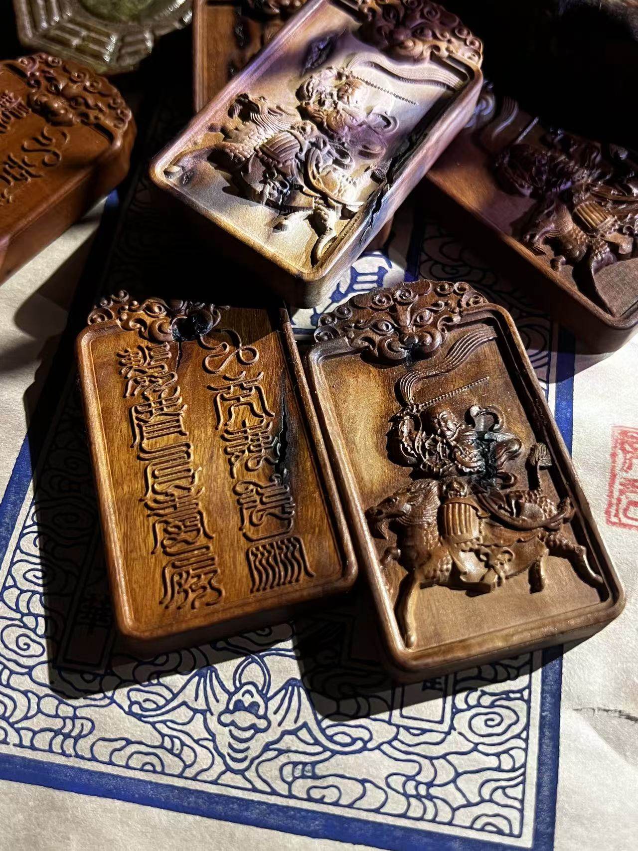 图片[7]-雷声普化天尊枣木精雕道系平安无事牌-衔鳞集