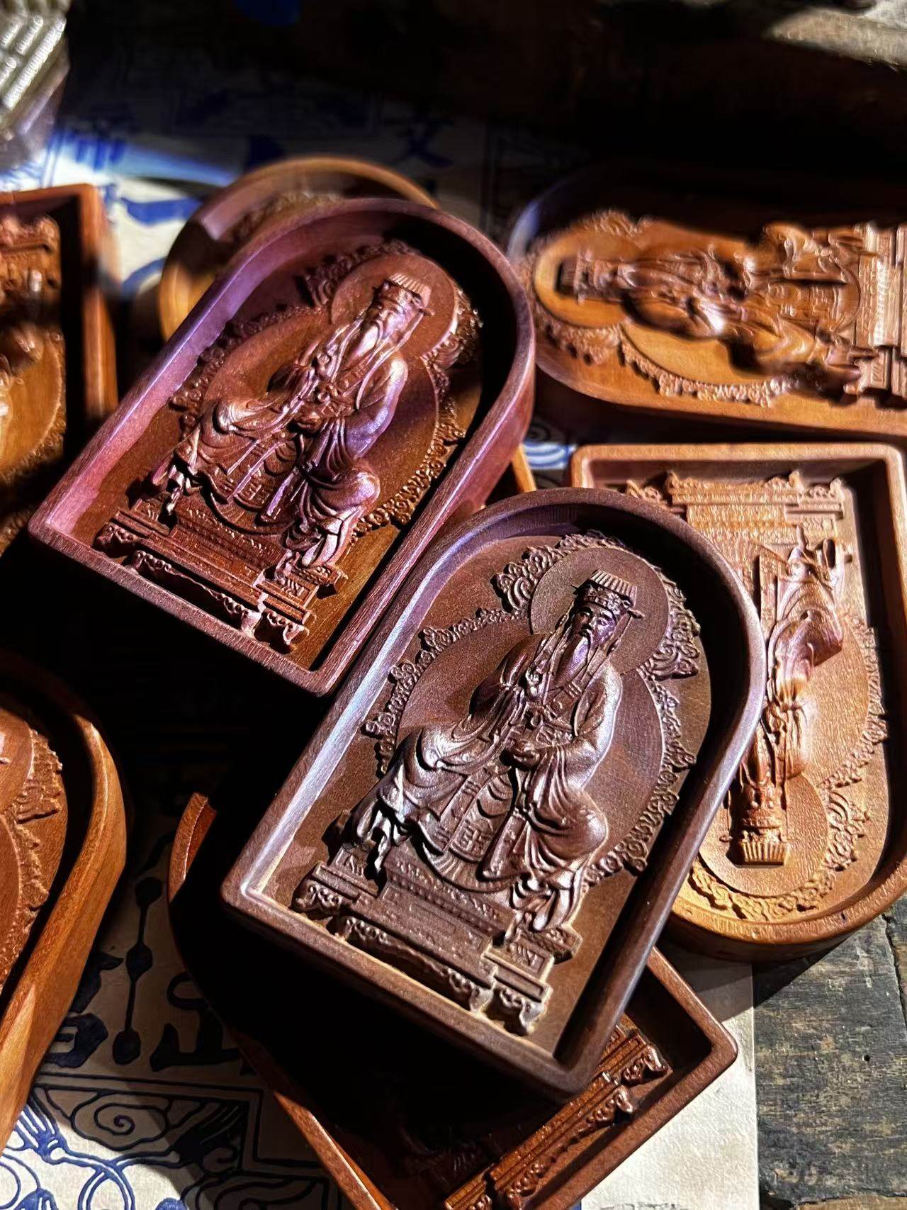 图片[5]-文昌帝君开智枣木老料精雕道系无事牌-衔鳞集