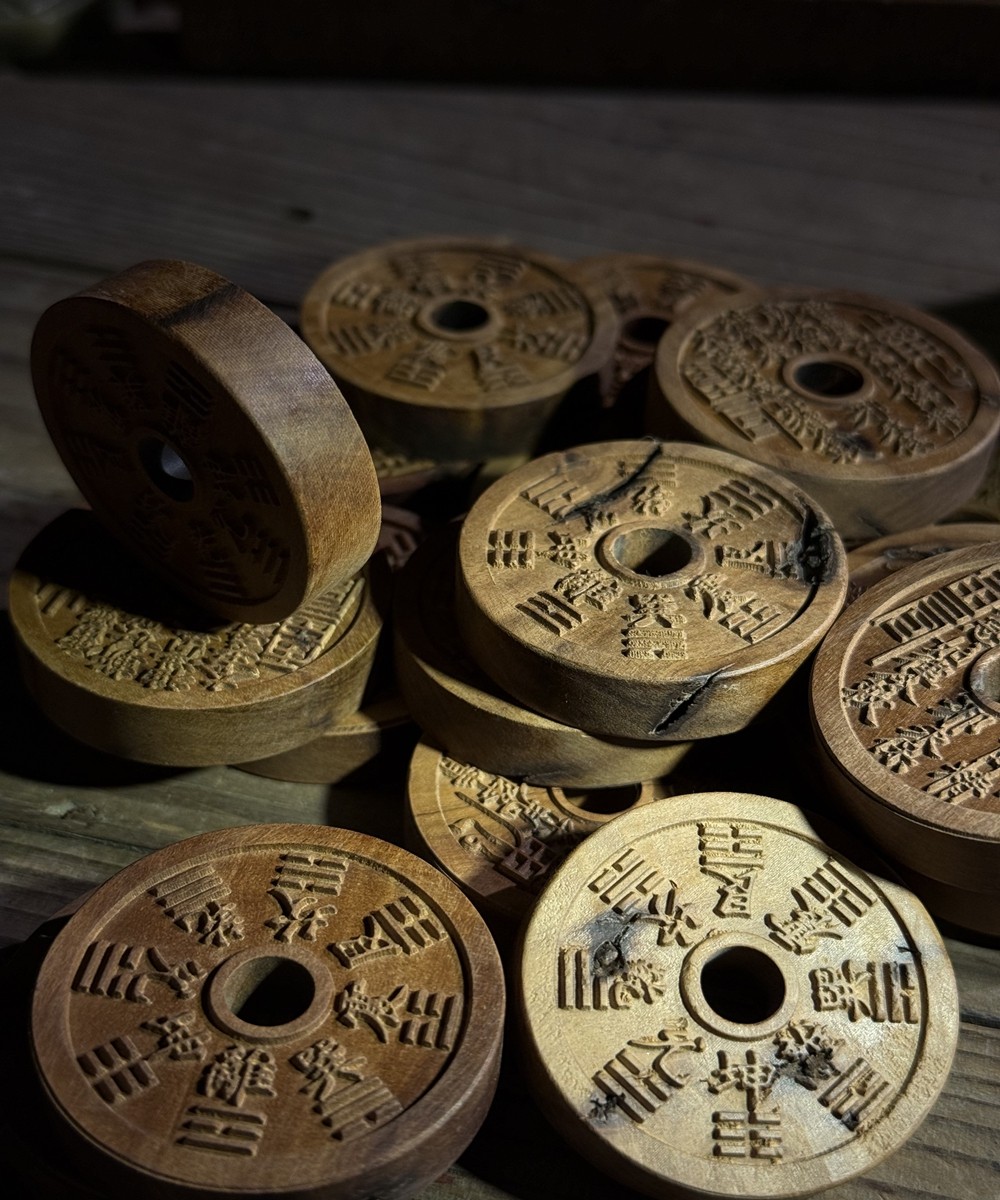 图片[3]-山鬼花钱镇煞枣木精雕道系随身护身吊坠-衔鳞集